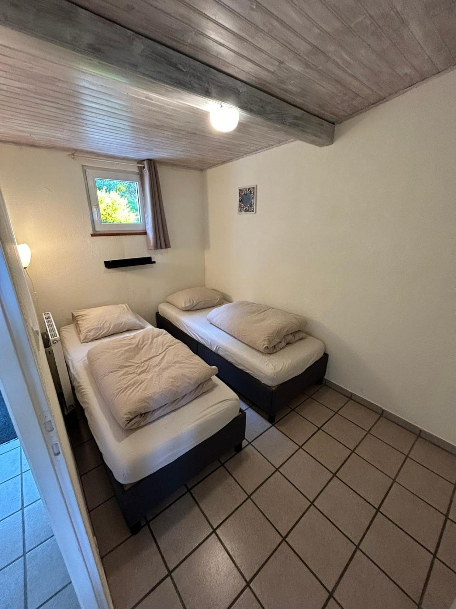 Granges-sur-Vologne Camping Du Chateau מראה חיצוני תמונה