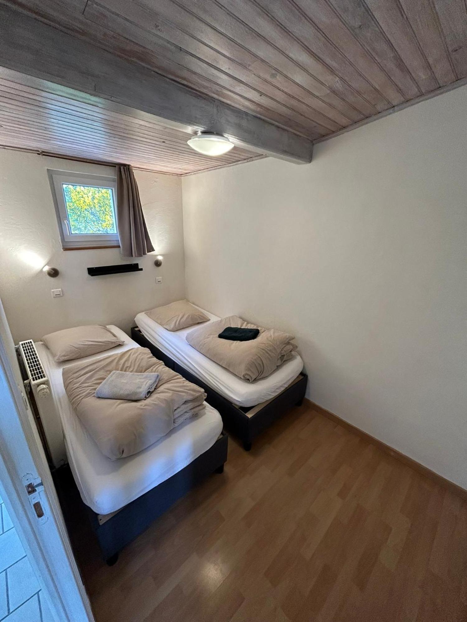Granges-sur-Vologne Camping Du Chateau מראה חיצוני תמונה